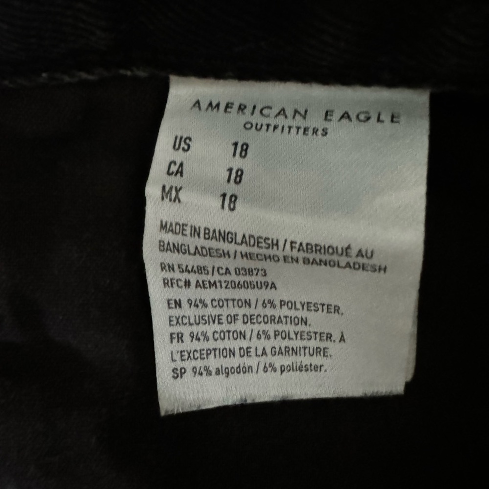 American Eagle shorts, black size 18
